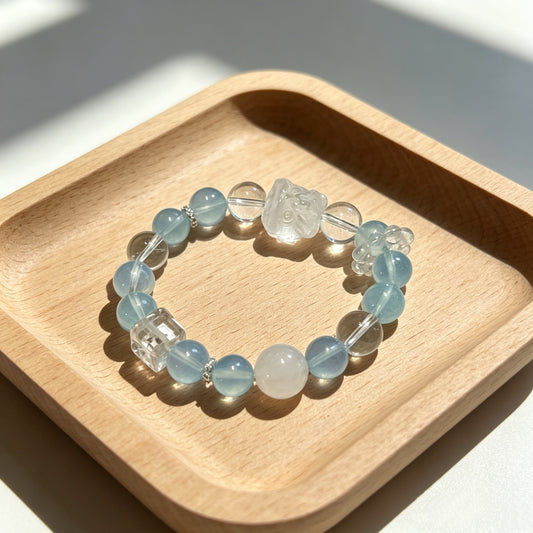 Natural Aquamarine & White Phantom Quartz Lion Charm Beaded Bracelet, Premium Healing Crystal Jewelry for Courage & Clarity